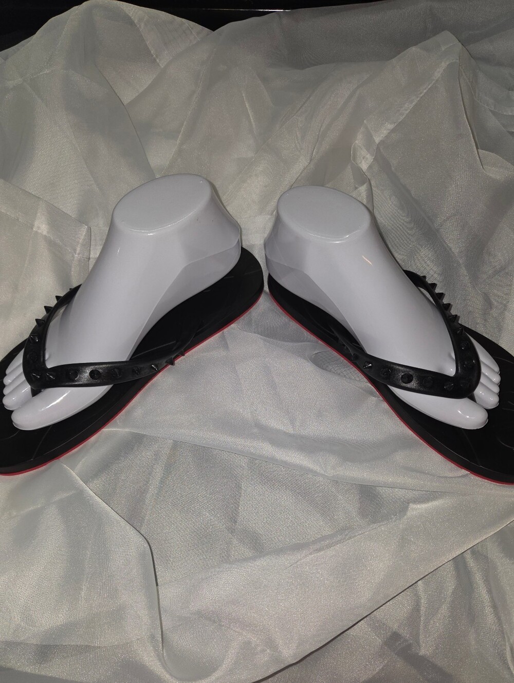 Christian Louboutin Donna Black Studded Flip-Flop Sandals - Picture 2 of 8